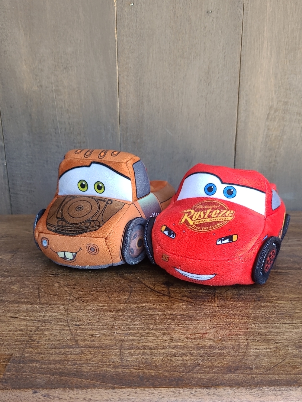 Disney/Pixar Cars Slippers Toddler sz 5/6 Lightning McQueen & Mater Plush